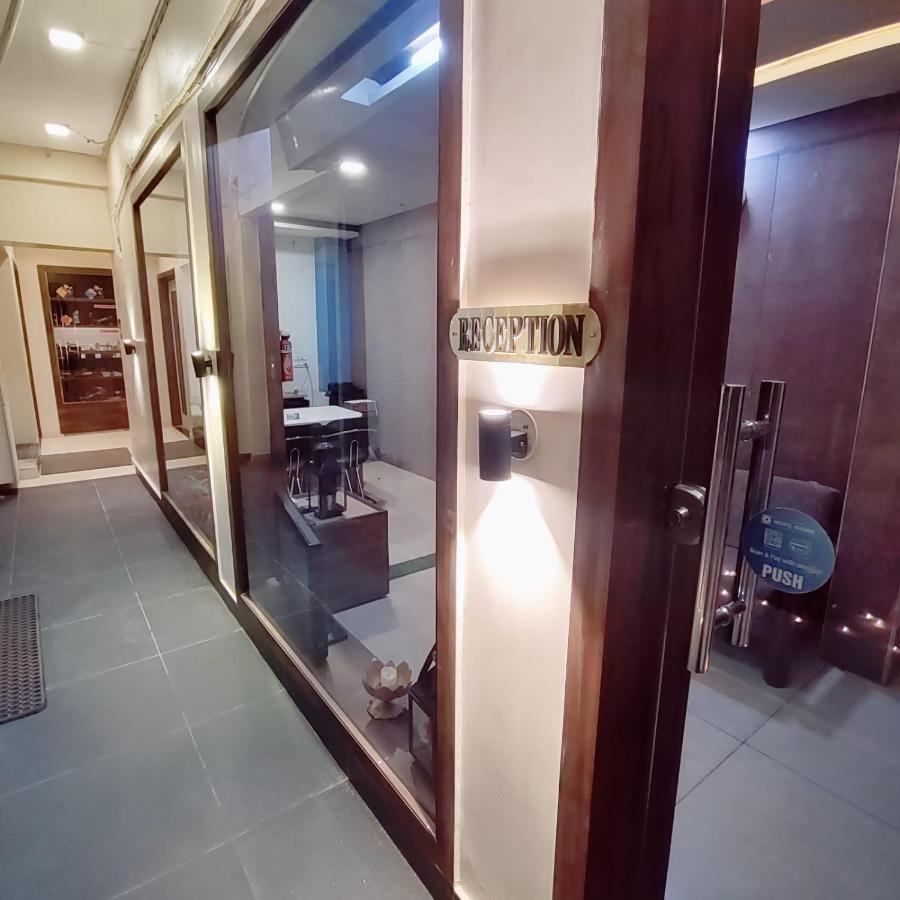 Hotel Luxuria Ludhiana Exterior foto